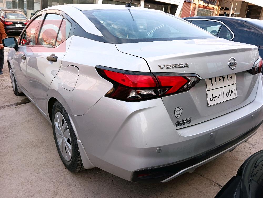 Nissan Versa